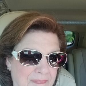 Meet your Posher, Catherine